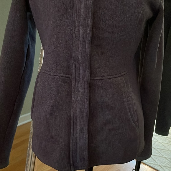 THE NORTH FACE WOMEN’S SWEATER FLEECE HOODED ZIP-UP JACKET SIZE MEDIUM PURPLE - Picture 6 of 16